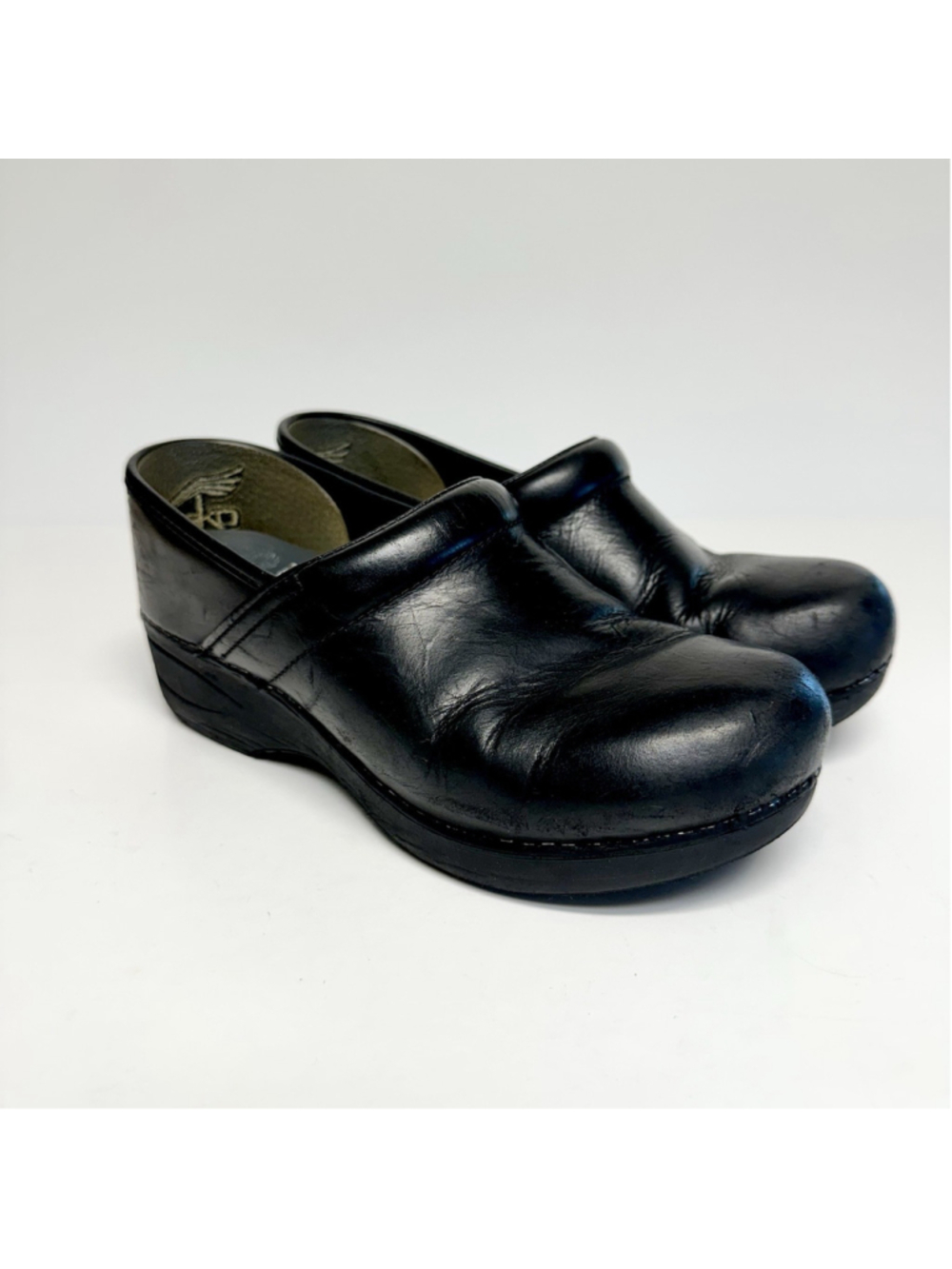 Dansko XP 2.0 Black Leather Clogs Sz 39, 8.5 Professional Slip On Comfort Shoes